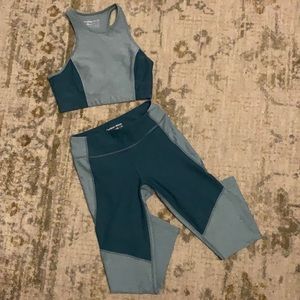 Outdoor voices x Madewell crop top leggings set
